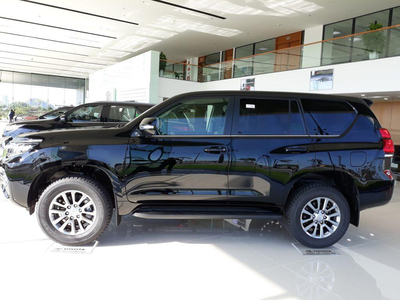 Toyota Land Cruiser Prado 2022 VX Nâng Cấp