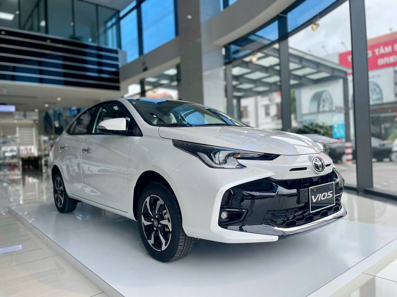 Toyota Vios 1.5G CVT tại Toyota Hải Dương