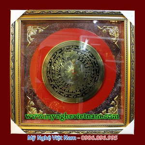 Tranh đồng mặt trống đồng ăn mòn bản đồ Việt Nam