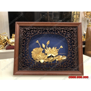 Tranh hoa sen dát vàng 24K kt 25x32cm