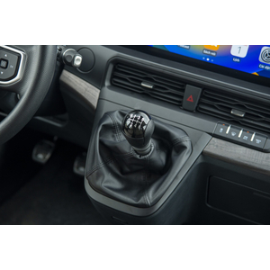 Ford Transit Premium 16 chỗ new 2025