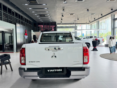 All-New Mitsubishi Triton 2WD AT GLX
