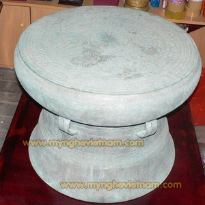 Trống đồng Đông Sơn đúc đường kính 60cm, trống đồng màu xanh giả cổ