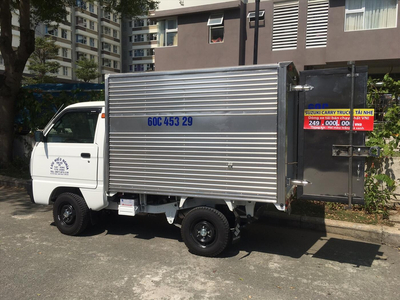 Suzuki Carry Truck thùng kín 550kg 2022