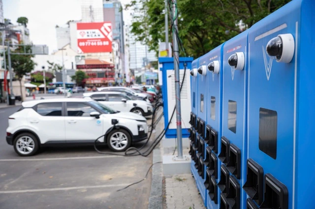 Chính Thức Miễn Lệ Phí Trước Bạ Lần Đầu Với Ô Tô Điện Đến Hết Năm 2030