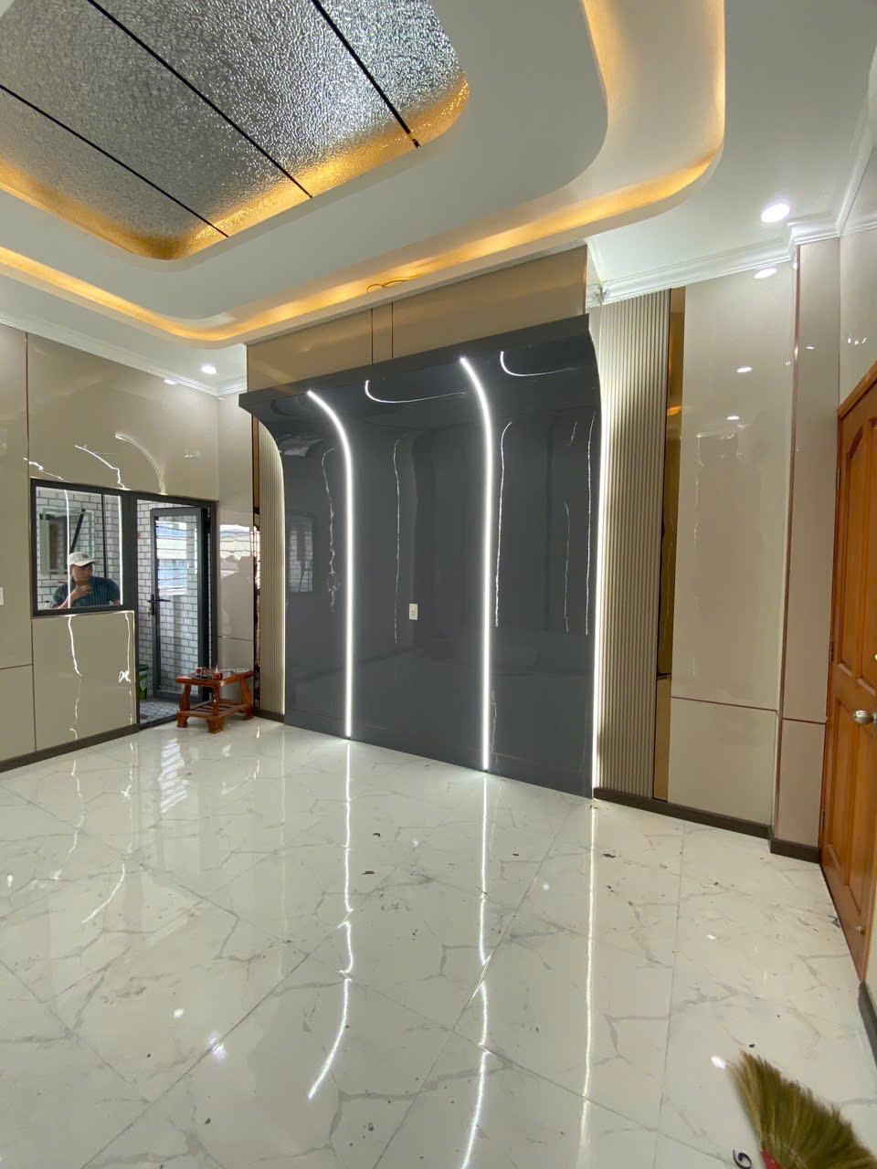 TẤM ỐP PHỦ PET THAN TRE ĐA NĂNG CAO CẤP TẠI HỒ CHÍ MINH