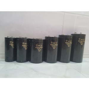 Tụ DC 400V 3300UF mới
