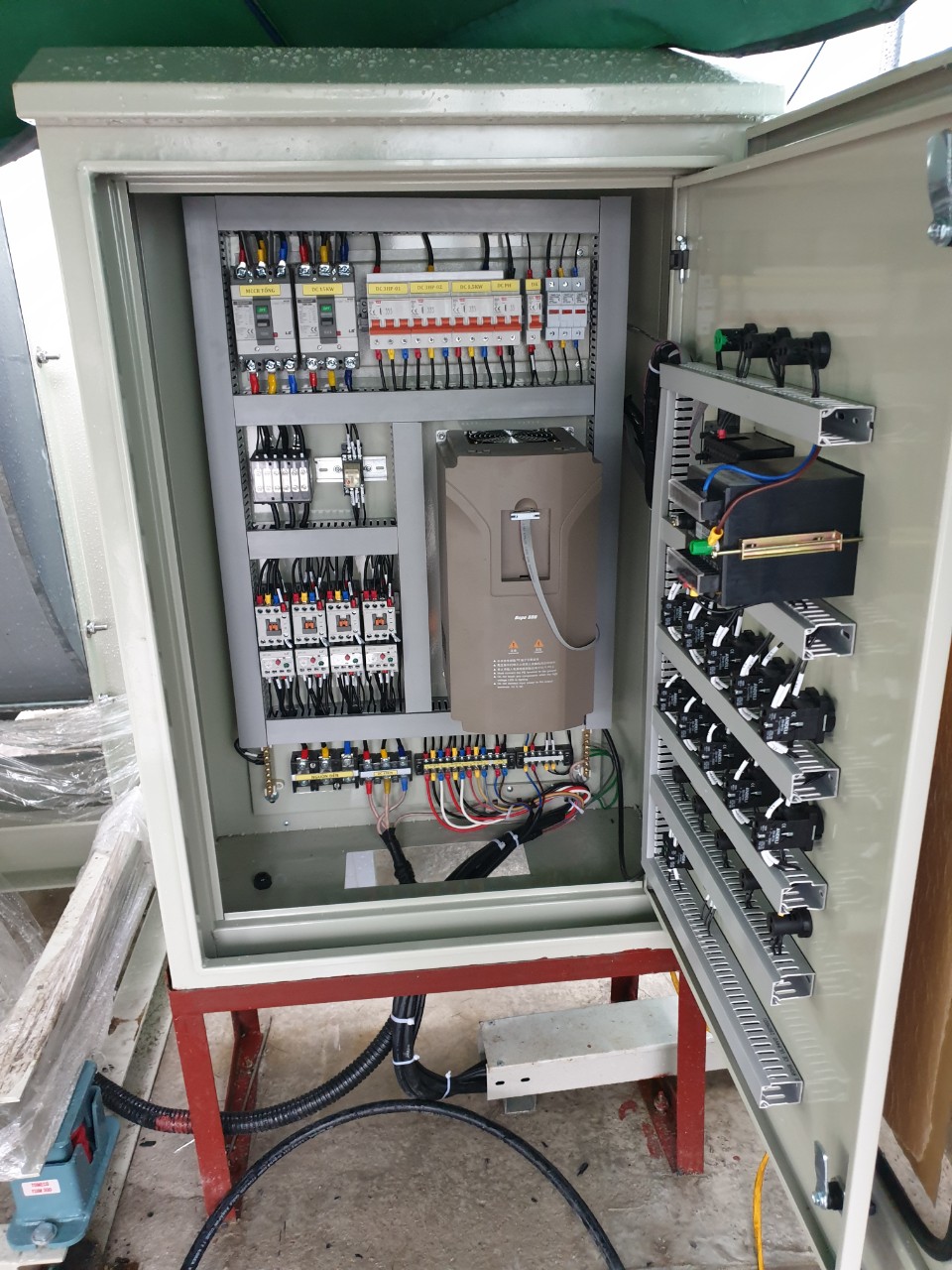tủ biến tần quạt gió công nghiệp giá rẻ