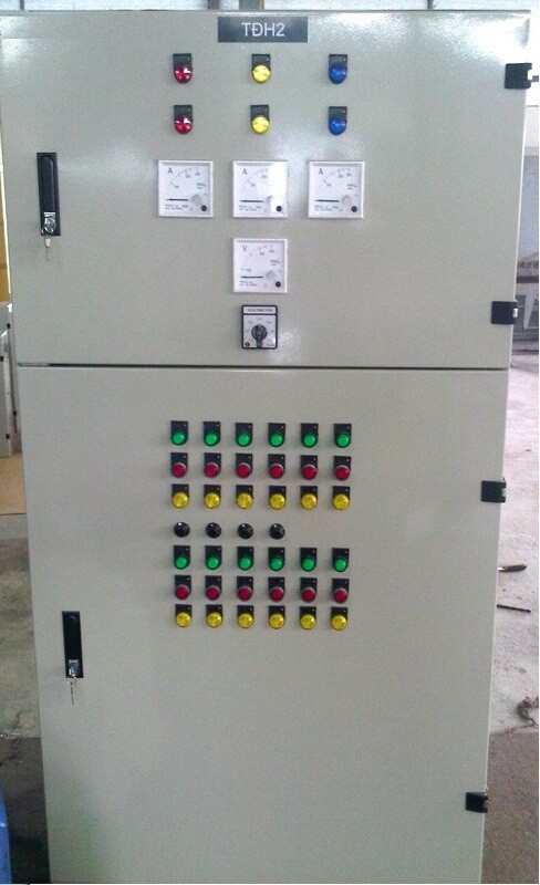 tủ điều khiển động cơ 3 pha hà nội