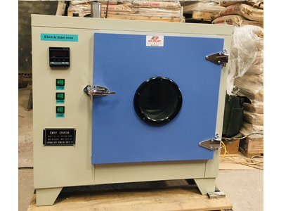 Tủ sấy 70 lít hiện thị số