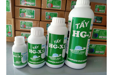 Tự tẩy ố mốc kính xe hơi tại nhà