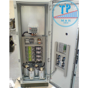 Capacitor compensation cabinet