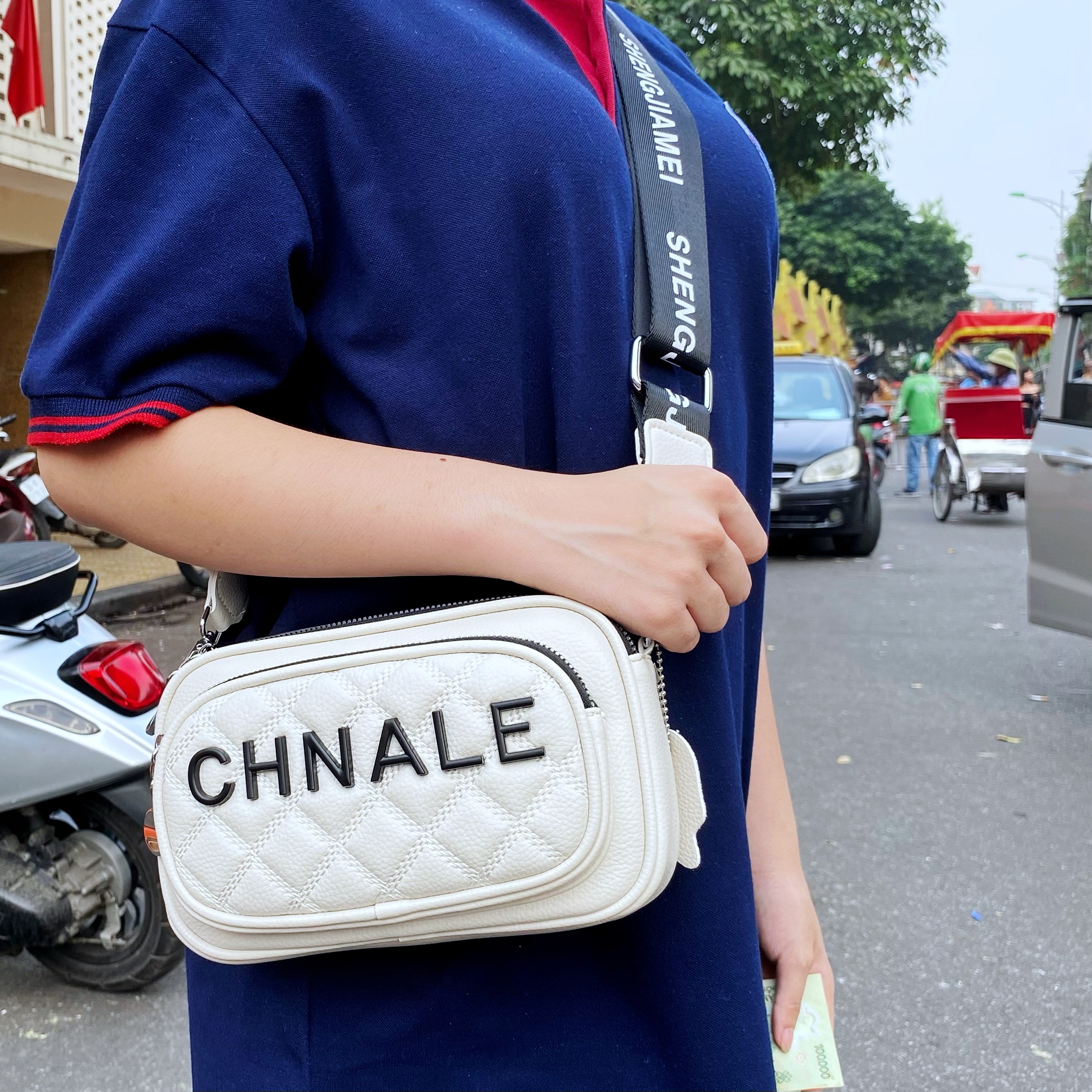 TÚI ĐEO CHÉO NỮ MÃ 15380