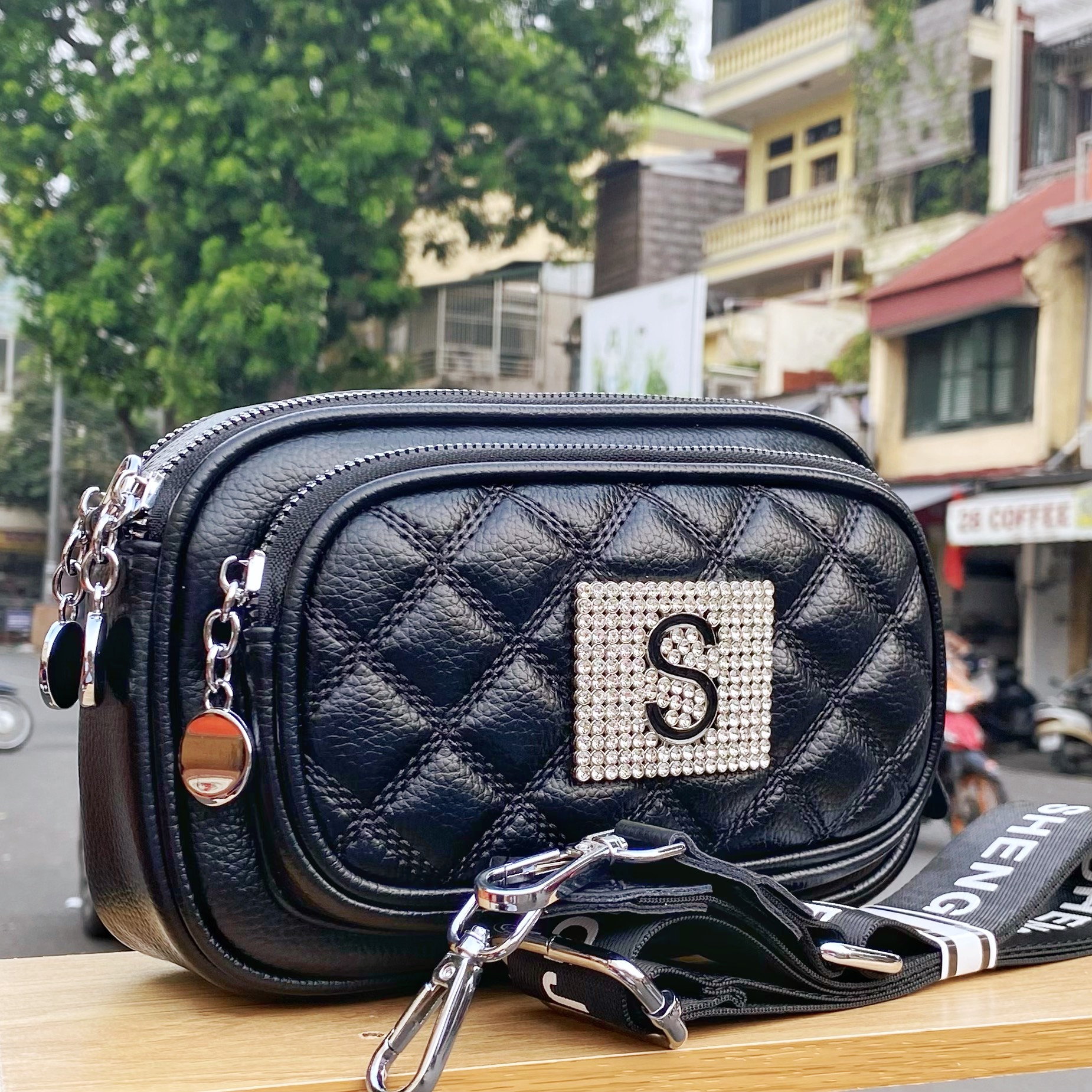 TÚI ĐEO CHÉO NỮ MÃ 15380