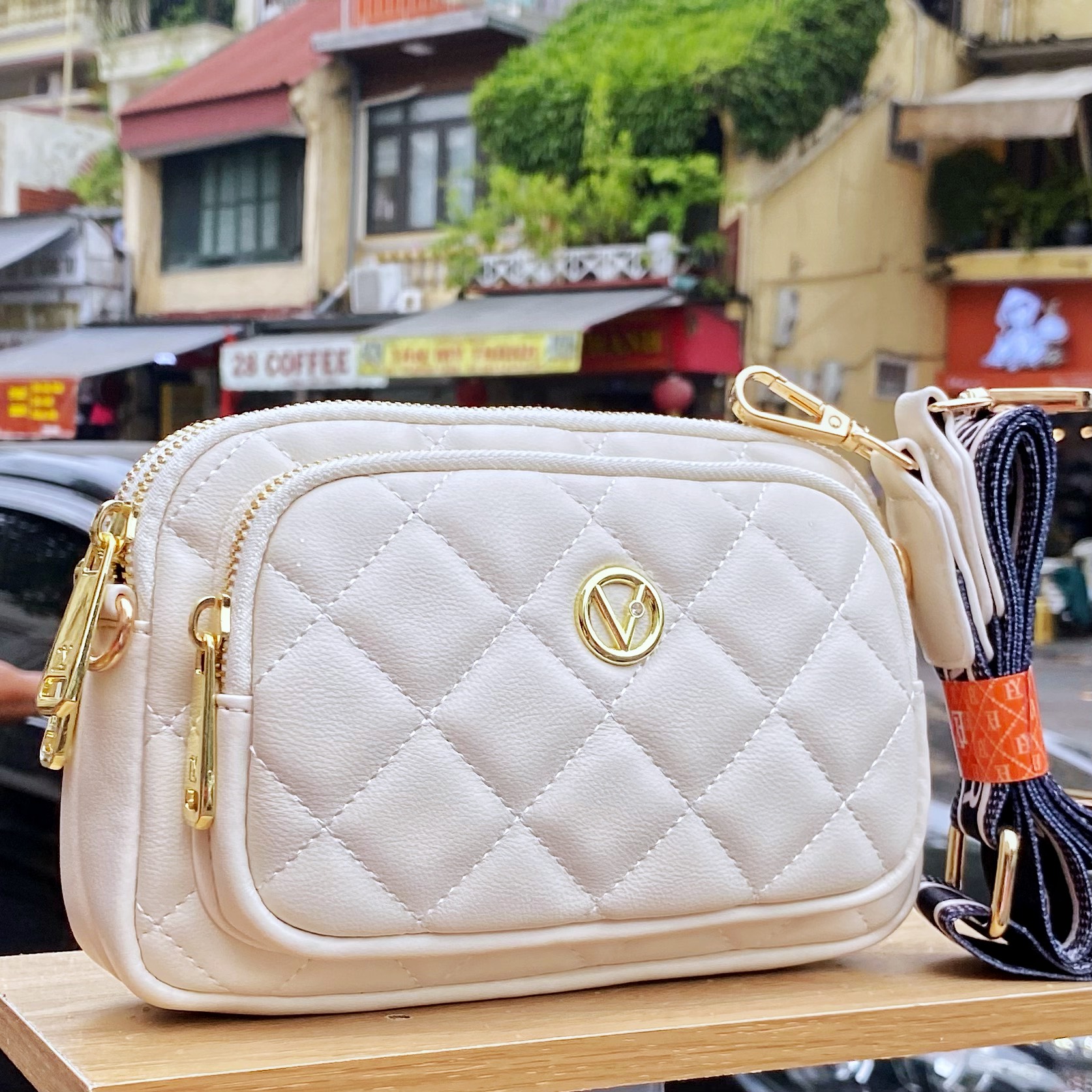 TÚI ĐEO CHÉO NỮ MÃ 15380