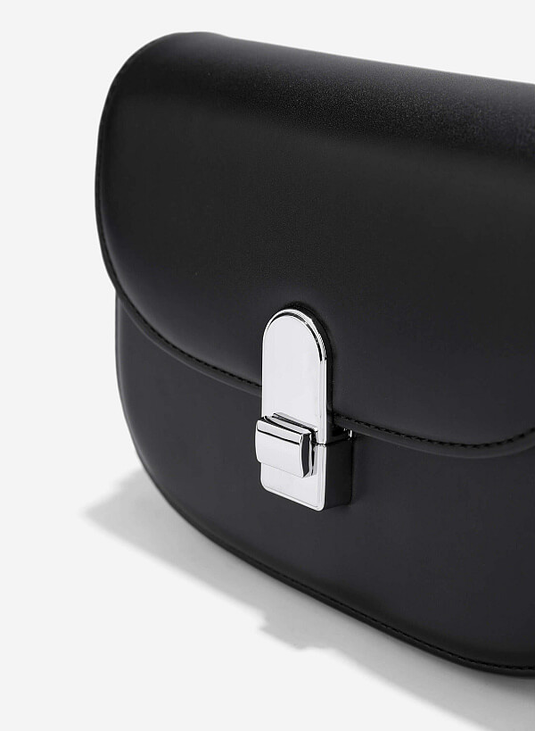 Túi đeo vai nắp gập nhấn khóa gài