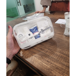 Túi đựng mỹ phẩm có gân
