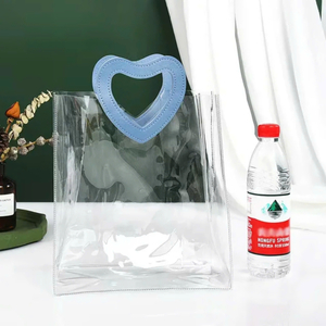 Túi Nhựa PVC Quai Simili Trái tim