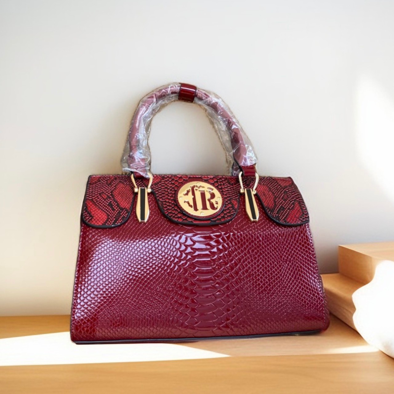 TÚI XÁCH TAY / ĐEO VAI NỮ DA BÓNG