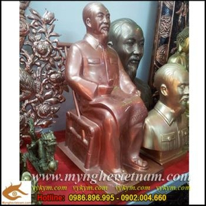 Tượng bán thân Bác,tượng Bác ngồi đọc báo đồng đỏ