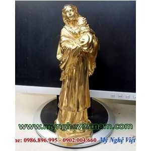 Tượng đức mẹ Maria bế con đúc từ đồng vàng nguyên chất