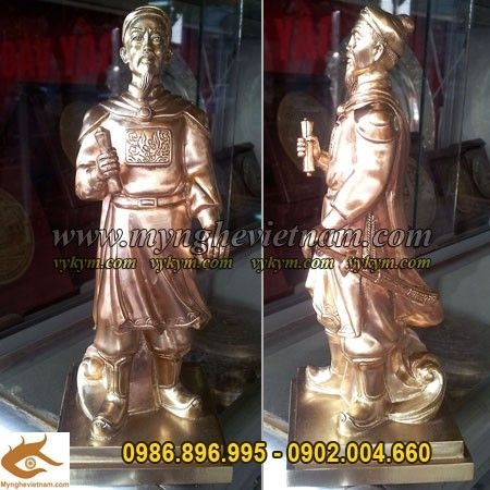 Tượng Đức Thánh Trần hưng đạo cao 25cm đồng vàng đúc máy