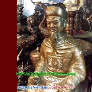 Tượng Đức Thánh Trần ngồi cao 50cm
