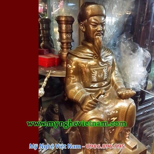 Tượng Đức Thánh Trần ngồi cao 50cm