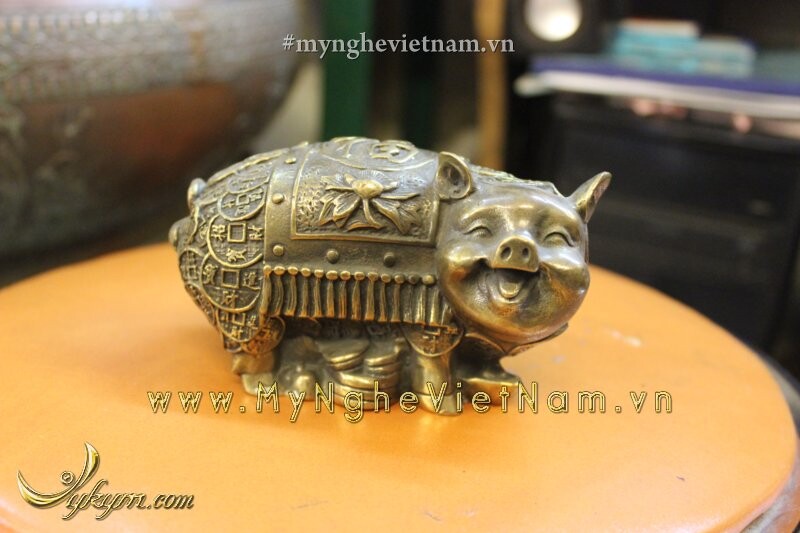 Tượng heo đồng lưng chữ phúc dài 10cm