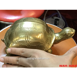 Tượng con rùa bằng đồng dài 20cm - rùa phong thủy chấn trạch
