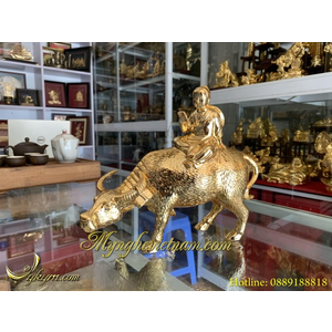 Tượng trẻ cưỡi trâu bằng đồng mạ vàng cao 25cm