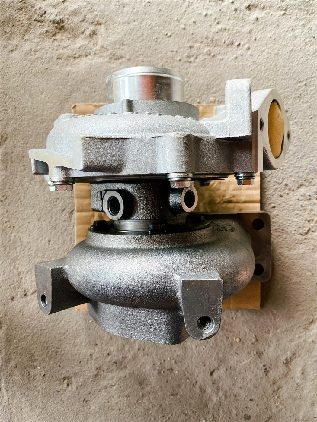 Turbo tăng áp xe hino 300 wo4d