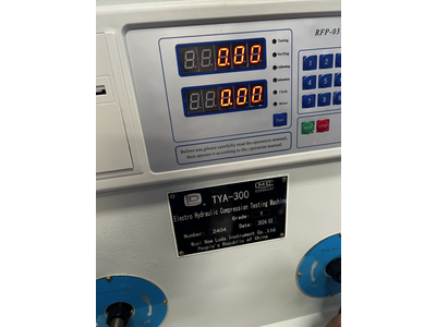 Máy thí nghiệm cường độ nén 300KN New Luda