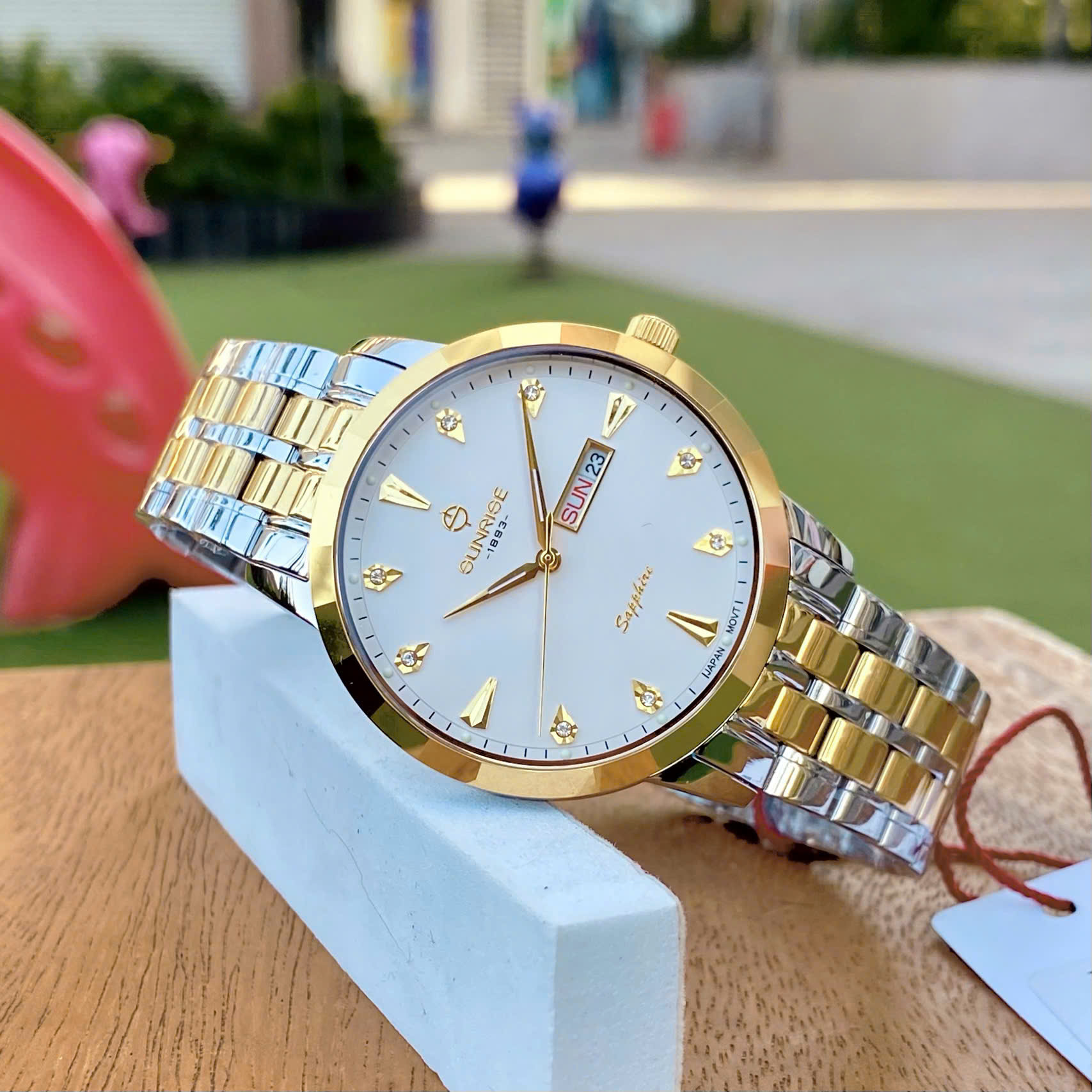 Sunrise 1351SA: Đẳng Cấp Đồng Hồ Nam Niềng Đá Ceramic – Bền Bỉ & Thời Thượng