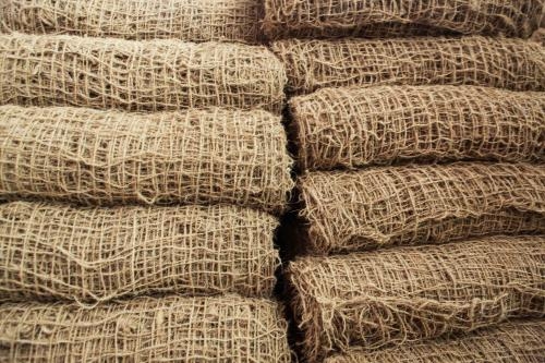 Chuyên cung cấp lưới xơ dừa, thảm xơ dừa xuất khẩu và các sản phẩm từ xơ dừa