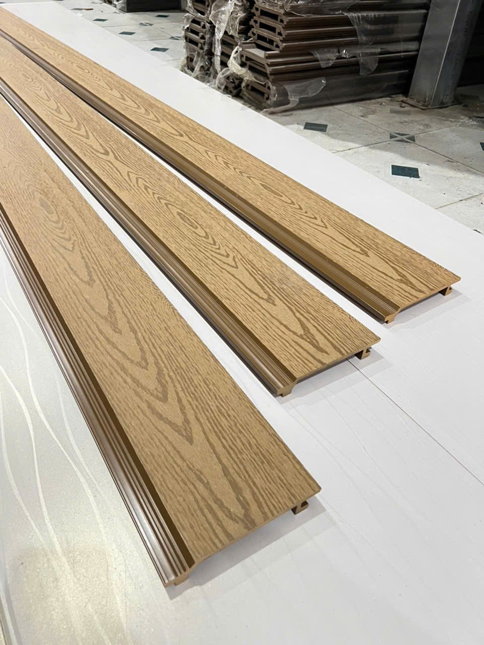 Tấm ốp gỗ nhựa LW.148H21-2D