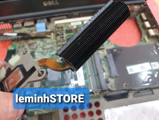 vệ sinh laptop miễn phí tại đà nẵng - laptop leminhSTORE vệ sinh máy tính giá rẻ tại đà nẵng - laptop leminhSTORE