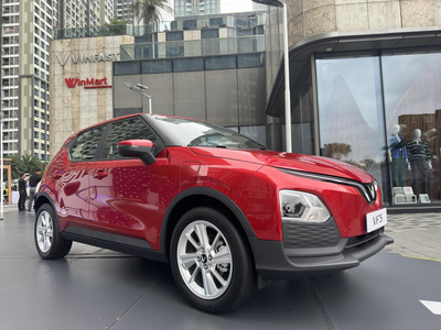 VF5 -GIÁ LĂN BÁNH - ĐÃ BAO GỒM PIN