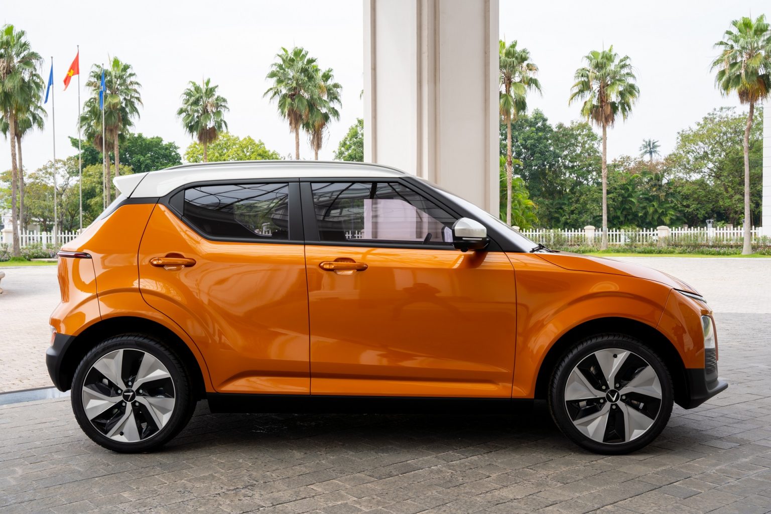 VinFast công bố giá xe VF 5 Plus, nhận đặt cọc từ 10/12/2022