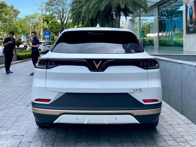 VinFast VF8 Plus