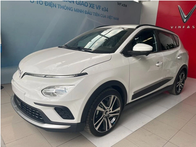 Vinfast VFe34