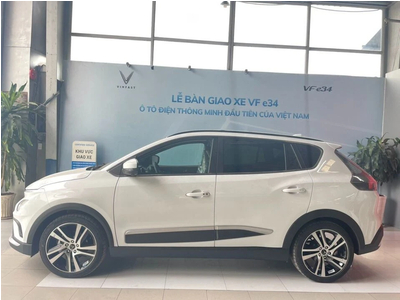 Vinfast VFe34