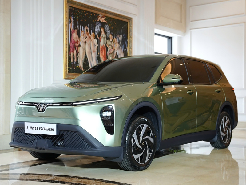 VinFast Limo Green - Giá Lăn Bánh & Khuyến Mãi
