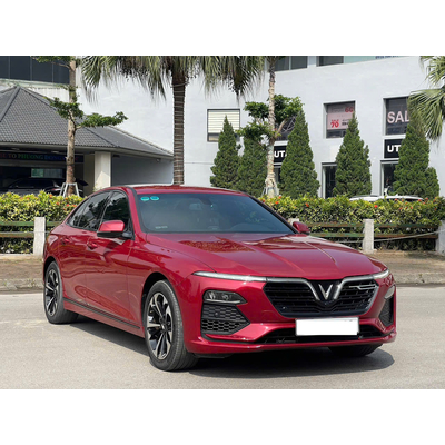 VinFast Lux A2.0 Lướt 2021 - Màu Đỏ - Odo 3.8V Km