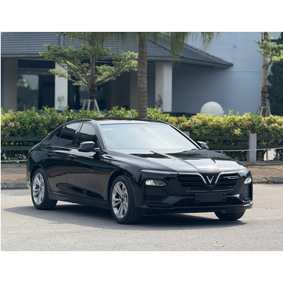 VinFast Lux base A2.0 Lướt 2022 - Màu Đen - Odo 2.9V Km