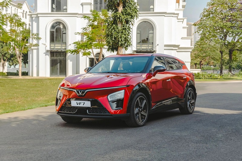 VinFast VF7 là một trong những mẫu SUV điện cao cấp nổi bật nhất của VinFast