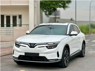 VinFast VF8 Plus 2025