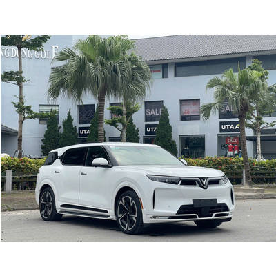 VinFast VF9 Plus Lướt 2024 - Màu Trắng - Odo 6000 Km