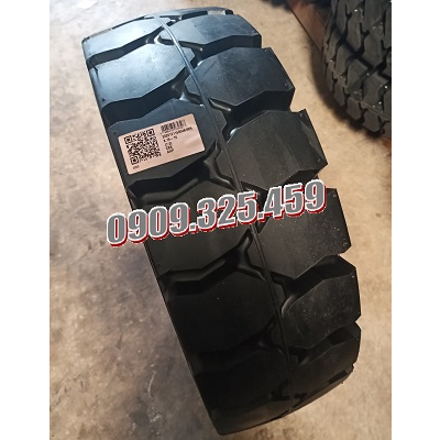 VỎ ĐẶC XE NÂNG 18x7-8 NEXEN (CBX)