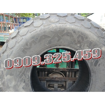 VỎ XE LU RUNG 23.1-26 MAXAM